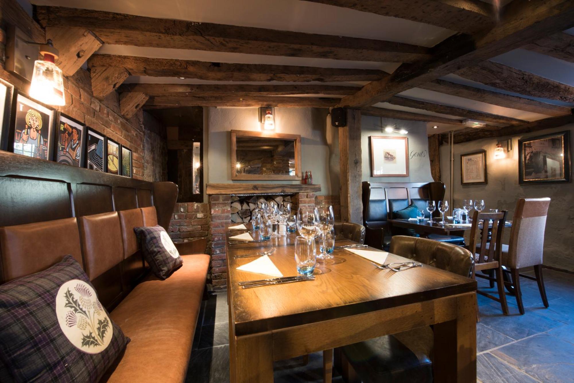 The Ostrich Inn Colnbrook London Heathrow Slough Exteriér fotografie